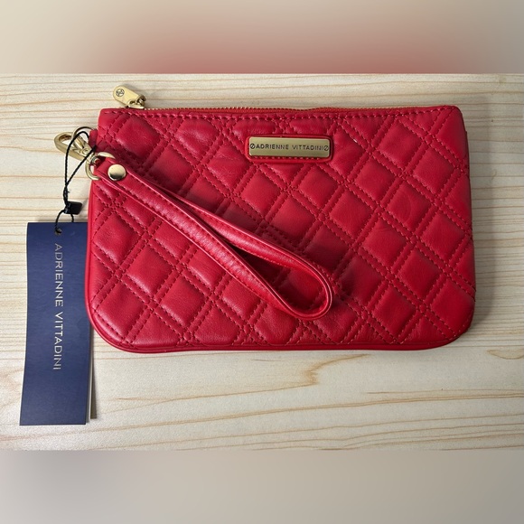 Adrienne Vittadini Designer Red clutch purse Wristlet - Picture 1 of 5